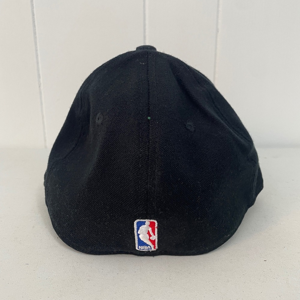 Adidas Chicago Bulls NBA Fitted Hat Cap Black L/XL Fitmax 70 Basketball - Picture 4 of 7